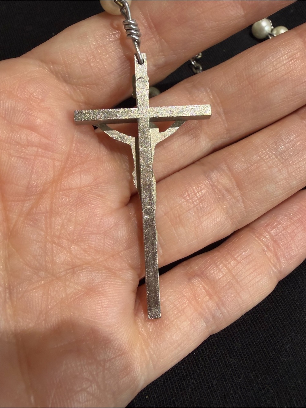 Pearl Bead Rosary Necklace with Crucifix - Picture 4 of 6